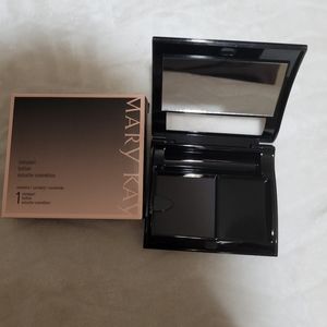 Mary kay compact